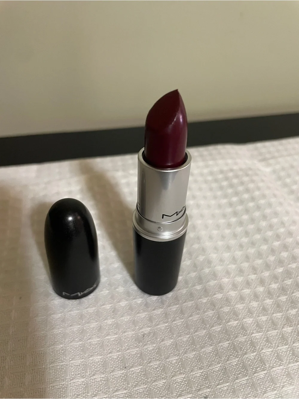 MAC Cosmetics Cream Sheen Hang Up A61